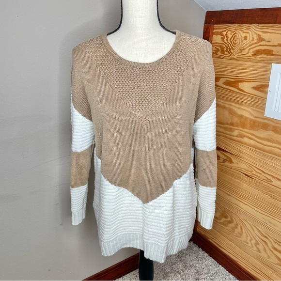 Unbranded White Tan Colorblock Crewneck Oversized Knit Long Sleeve Sweater Small - Picture 1 of 8